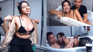 Bokep Indo Meli3gp Mandi Bareng Selebgram Nakal Amelia